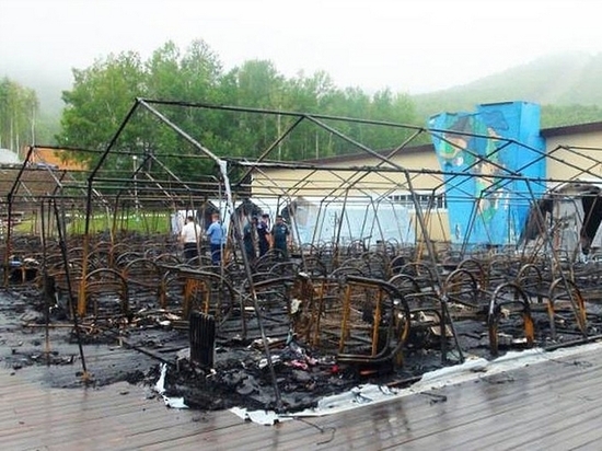 Сотрудник МЧС стали фигурантом дела после пожара в хабаровском лагере