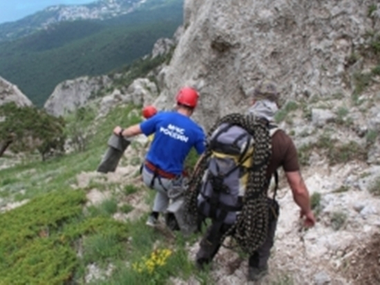 В горах Кабардино-Балкарии спасли двух туристов из Феодосии