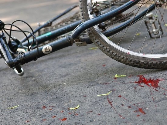 8-летний мальчик на велосипеде погиб под колёсами машины в Краснодаре