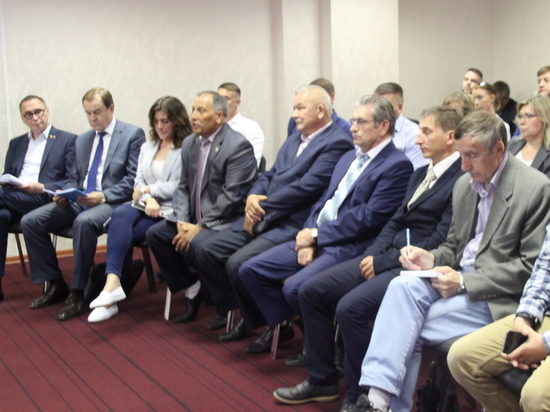 В Смоленске обсудили развитие регионального спорта