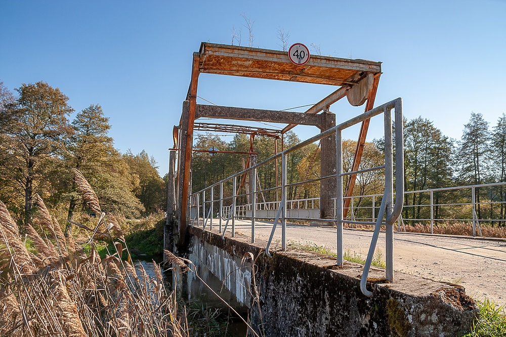 Голландский мост в Славском районе 