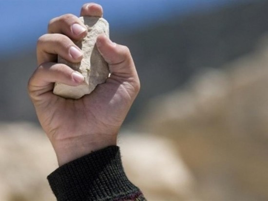 В Ташлинском районе подруга стукнула девочку камнем