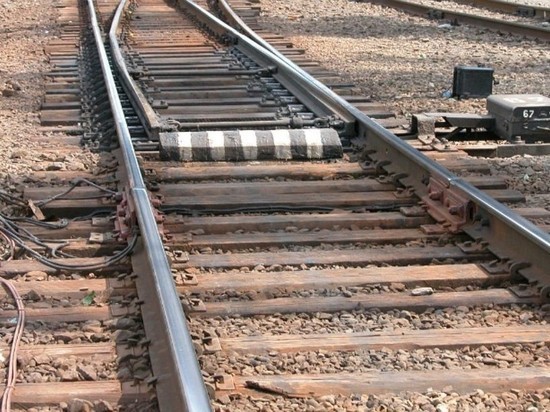 Из-за схода камней в Иркутской области задержано пять поездов