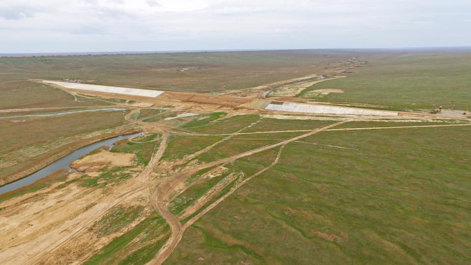 Усн калмыкия закон. Водные ресурсы Калмыкии. Проблема водоснабжения в Калмыкии. Недра Калмыкии фото.