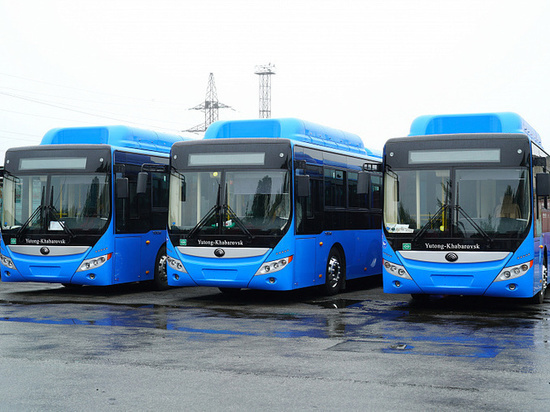 Новые "газовые" автобусы доставили в Хабаровск