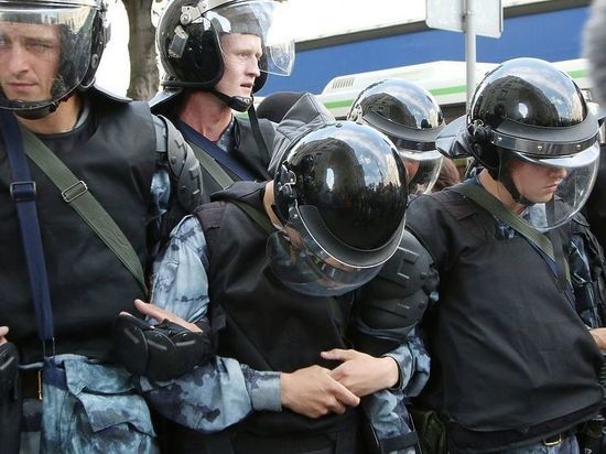 СК предъявил обвинение участнику митинга 27 июля