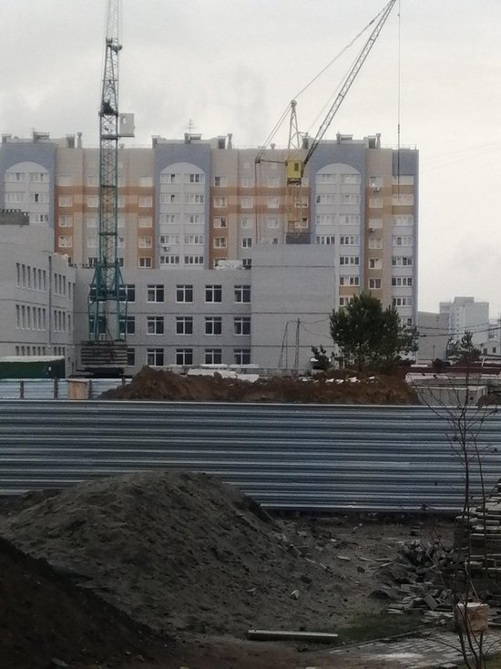 Достраивать проблемный детский сад в Барнауле будет компания, с которой ранее расторгли контракт