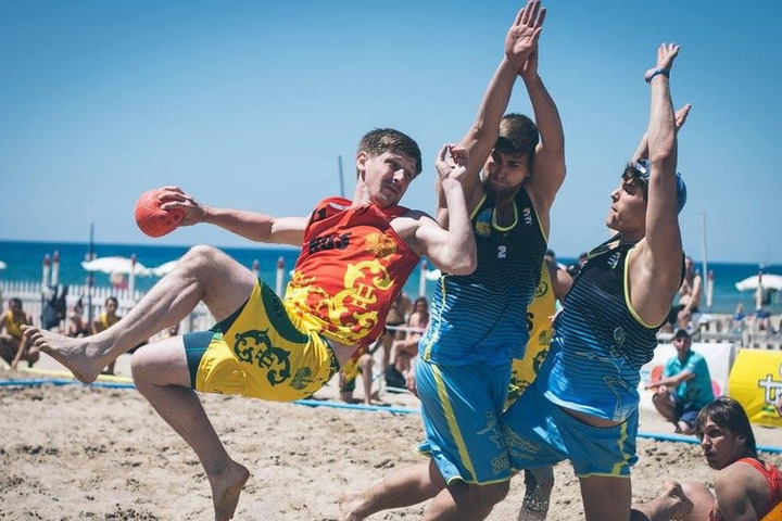 Впервые в истории Россия принимает Евротур по пляжному гандболу
