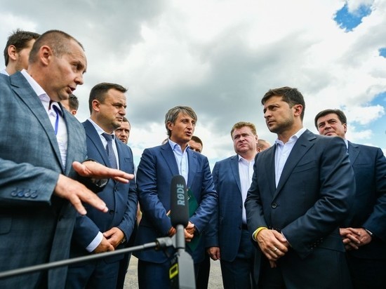 До белорусского правителя ему еще  далеко