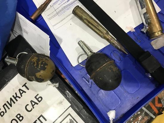 В Пулково среди посылок нашли две гранаты и патроны