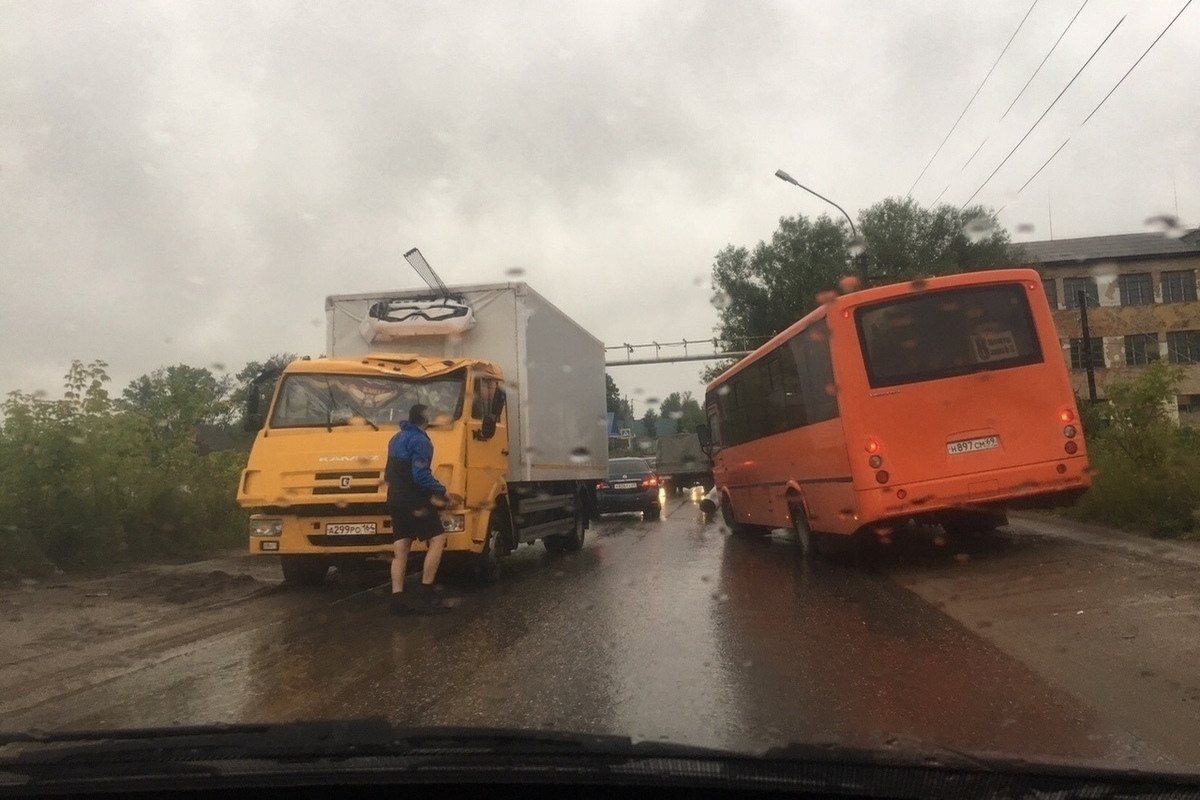 Рп5 вышнем волочке. ДТП В Вышнем Волочке за последнюю неделю. ДТП С автобусом Вышний Волочек. Недавние аварии в Вышнем Волочке.