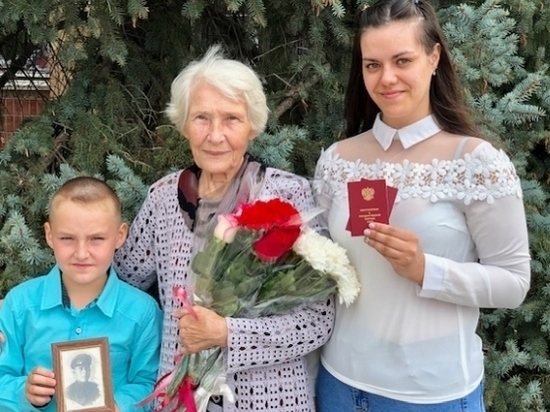 Жительница Волгоградской области узнала об орденах отца спустя 76 лет