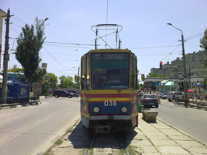 Евпатория общественный транспорт. Крым трамвай вдоль побережья.