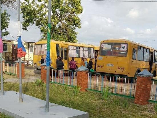 Из-за непогоды из детских лагерей Кубани эвакуировали 250 детей и 79 взрослых