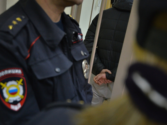 Мужчина в Тверской области устроил ДТП и драку с полицейским