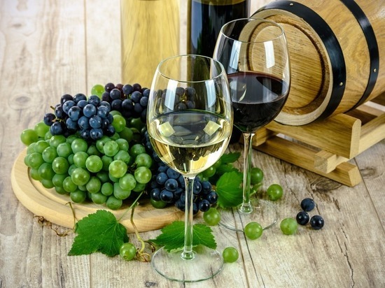 Власти Грузии заявили об увеличении экспорта вина в Россию