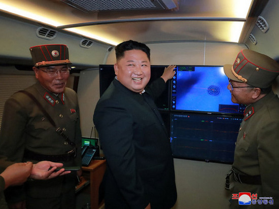 В КНДР снова провели пуски «неопознанных снарядов»