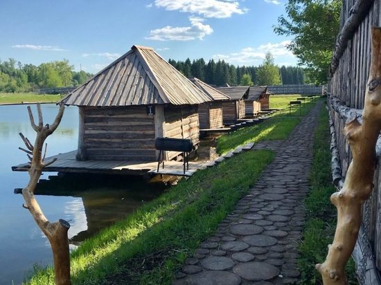 В Кирове из-за беседок над водой могут закрыть рыболовный клуб