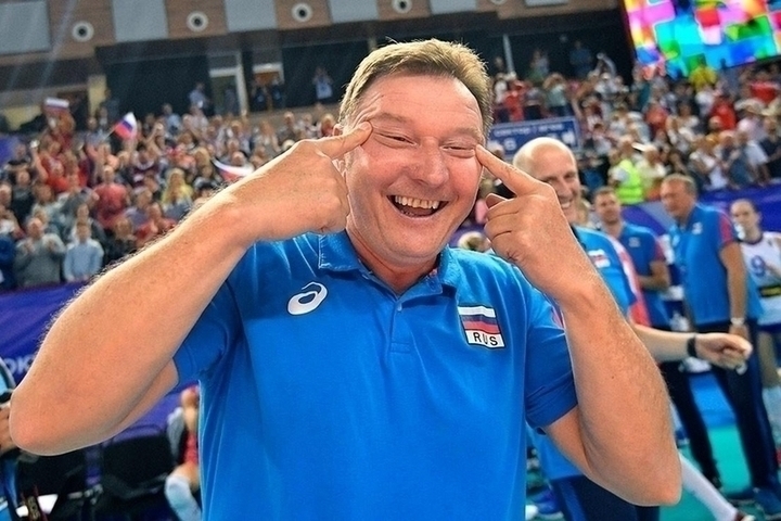 Итальянский тренер российской волейбольной команды веселым образом отметил попадание команды на Олимпийские игры-2020 в Токио.