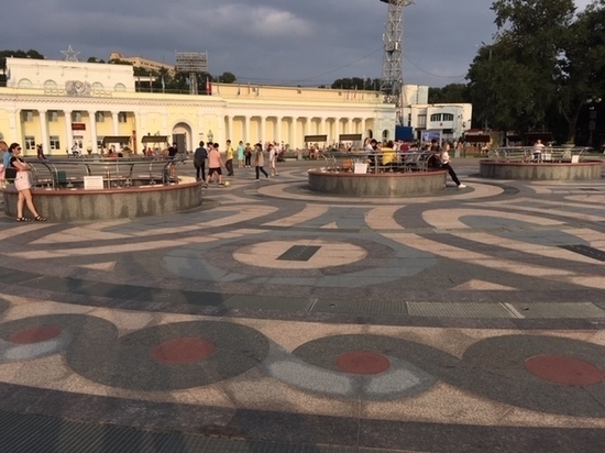 В Хабаровске на 90 дней закрыли пешеходный фонтан