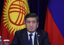 Президент Киргизии Сооронбай Жээнбеков в четверг в ходе заседания Совета безопасности страны отметил, что экс-глава республики Алмазбек Атамбаев, оказав вооружённое сопротивление во время задержания, грубо попрал Конституцию и законы государства