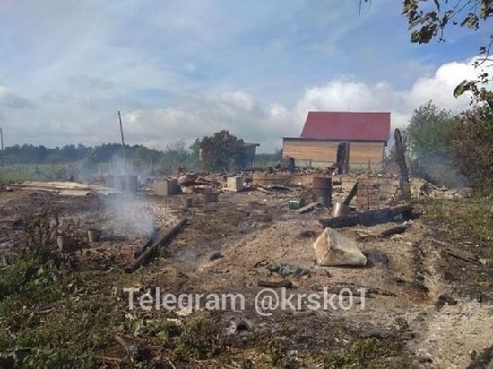Глава краевого МЧС назвал количество разрушенных домов в Каменке