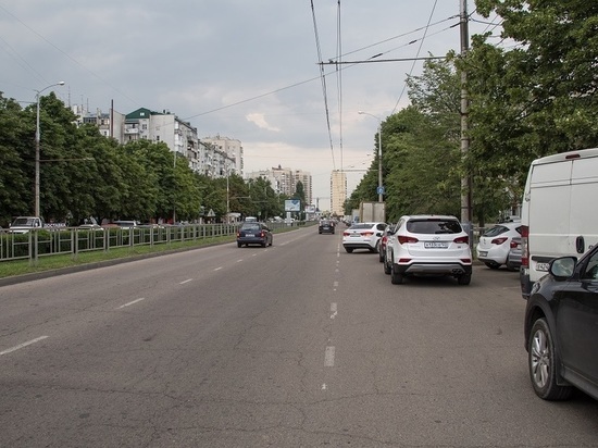 Выделенную полосу для общественного транспорта откроют на улице Тюляева в Краснодаре