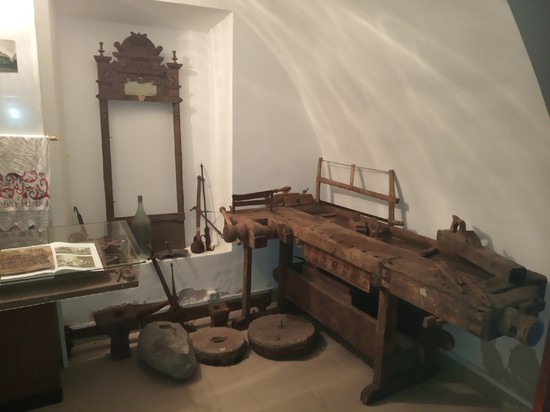 Жители Твери принесут в дар Васильевскому музею гвоздарей старые вещи