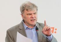 Несколько часов длилась дополнительная проверка подписей москвичей в поддержку члена партии «Яблоко» Сергея Митрохина, собирающегося баллотироваться в Московскую городскую Думу