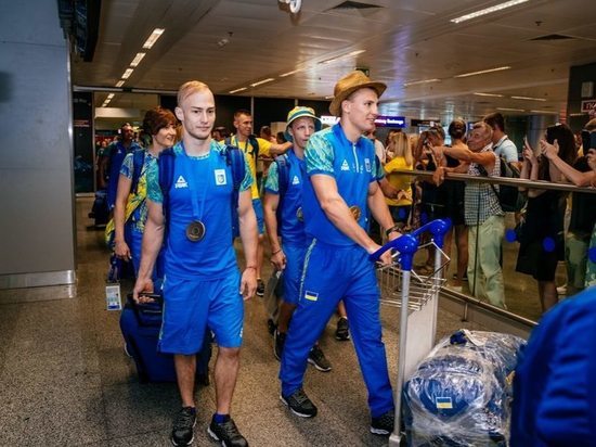 ФБР заявила, что сборная Украины приедет в Россию, украинцы отрицают ФБР заявила, что сборная Украины приедет в Россию, украинцы отрицают