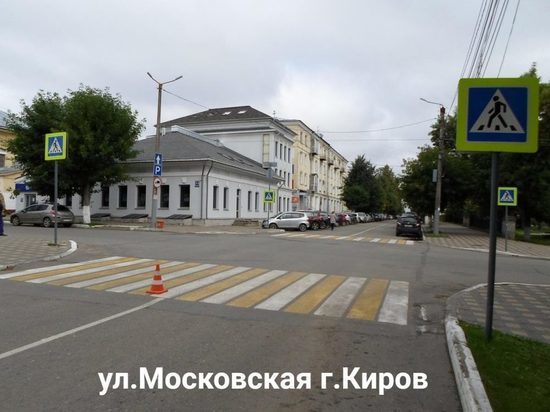 12 августа в Кировской области 2 пешехода попали под колеса машин 12 августа в Кировской области 2 пешехода попали под колеса машин