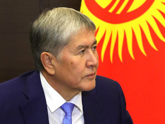 Экс-президенту Киргизии нужен ореол жертвы