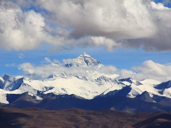 Непал втрое увеличивает стоимость восхождения на Эверест