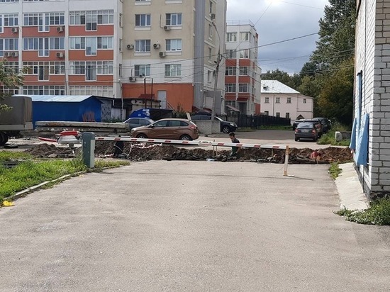 В зоне Юнеско Ярославля продолжается «запрещенная стройка»