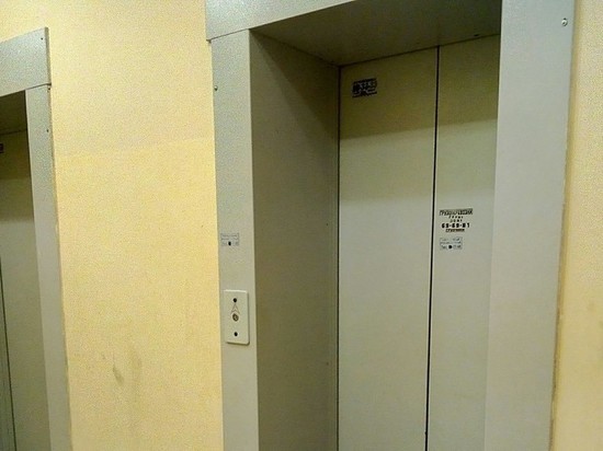 В Оренбурге пятеро мужчин воровали оборудование с лифтов