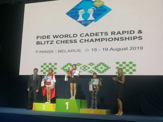 Яна Жапова из Забайкалья стала чемпионкой мира по шахматам
