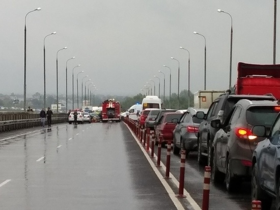 Второе за сутки. На мосту на въезде в Рязань произошло еще одно ДТП