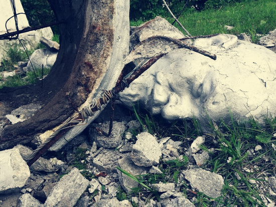 В Касимове разрушился памятник Ленину