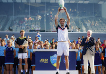 Российский теннисист Даниил Медведев выиграл свой первый «Мастерс» в карьере и ворвался топ 5 сильнейших теннисистов мира