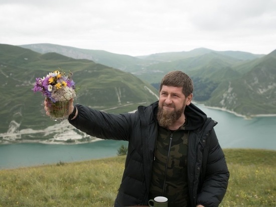 Глава Чечни Кадыров показал свою ежедневную тренировку