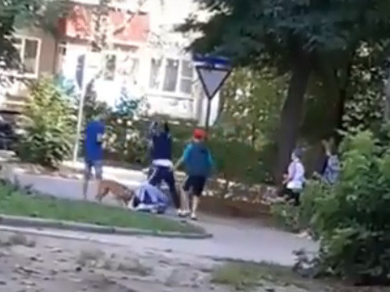 Липецкие подростки устроили бойню на улице города