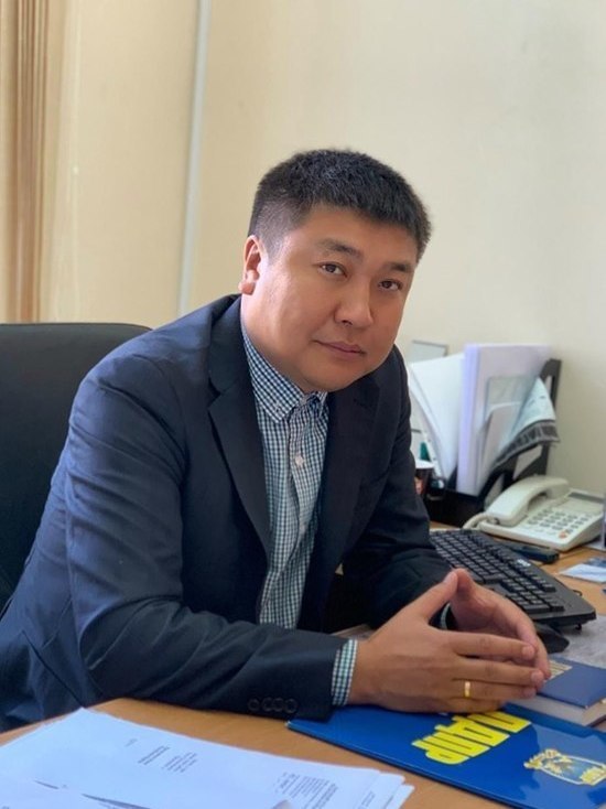 Вячеслав Мархаев не смог снять с выборов другого кандидата в мэры Улан-Удэ