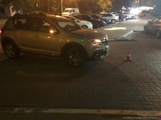 Двоих пешеходов за сутки сбили машины на юге Волгограда