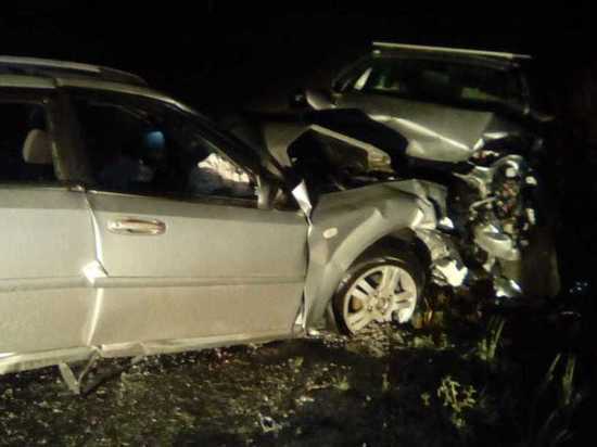Возле Екатеринбурга погиб водитель Chevrolet, врезавшись в Ладу XRAY