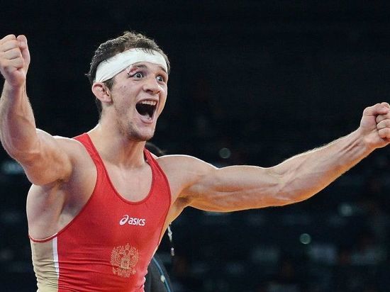 Олимпиец Хугаев сменил Габулова на посту министра спорта Северной Осетии