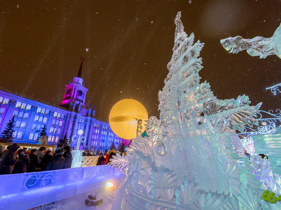 Мэрия Екатеринбурга потратит шесть миллионов на концепцию праздничной иллюминации