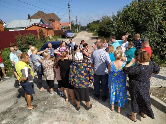 Жители Одоевского шоссе в Туле  выбирают, где остановку ставить