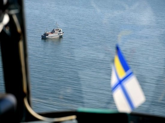 Разведывательный корабль Украины вошел в российские воды