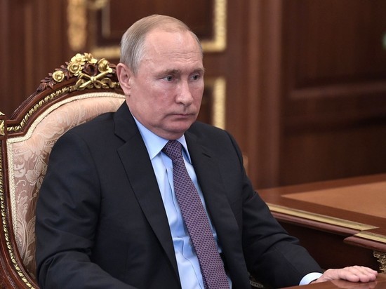 Владимир Путин напомнил врио курского губернатора о жилье для врачей