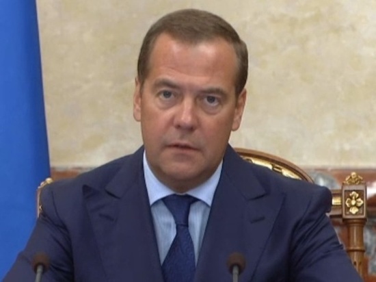 Медведев поручил выделить Забайкалью почти 3 млрд рублей
